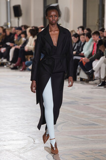 Jacquemus Fall 2018 Ready-to-Wear , Jacquemus осень зима 2018 , Fashion show , неделя моды в Париже , PFW , Mainstyles